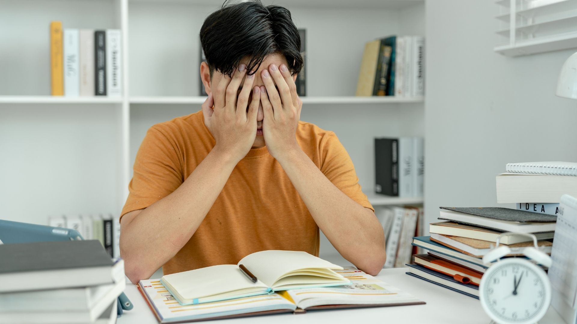 Sınav Kaygısını Yenme Yöntemleri ve Stres Yönetimi